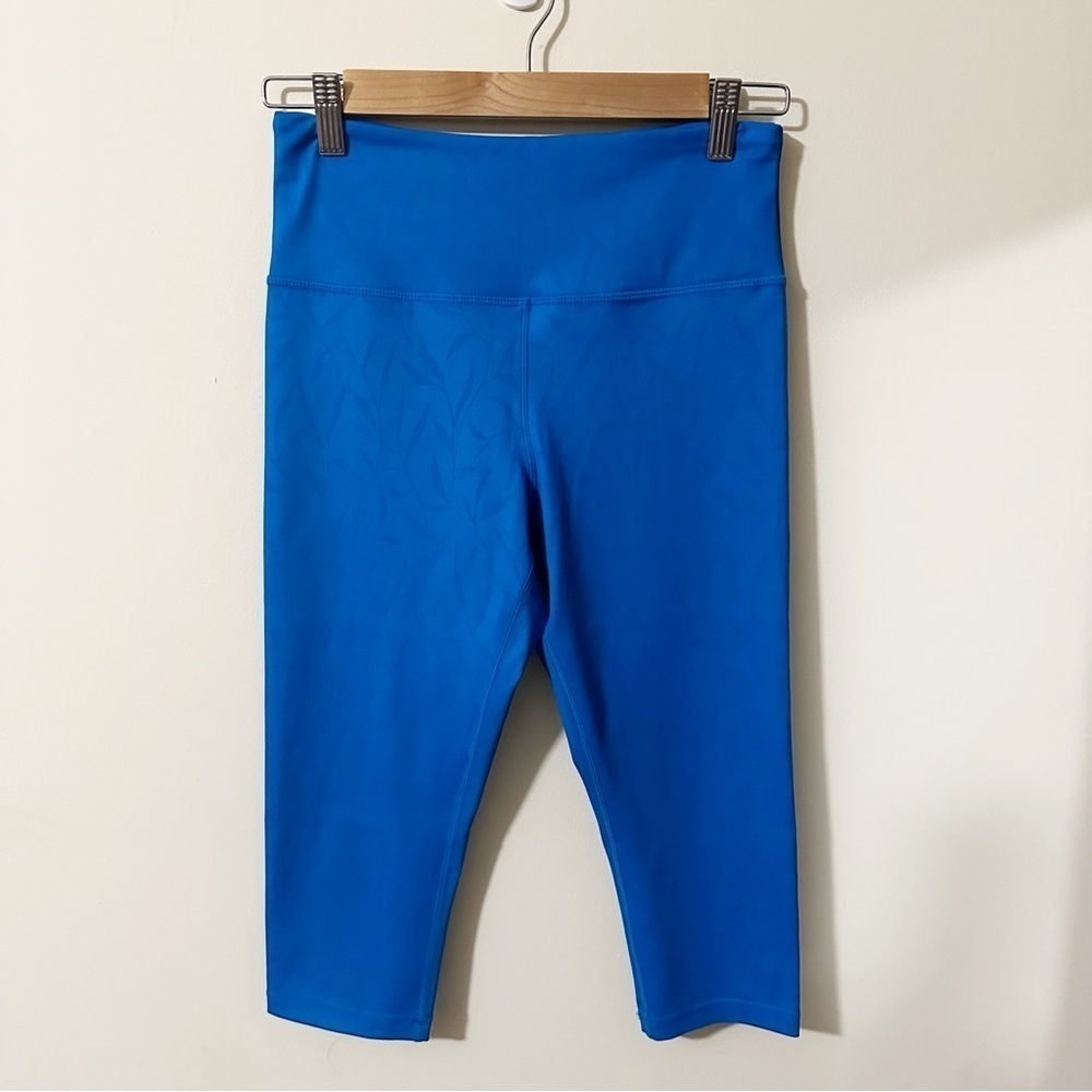 Zyia Active Womens Blue Capri Pattern Leggings Size 6 - 8